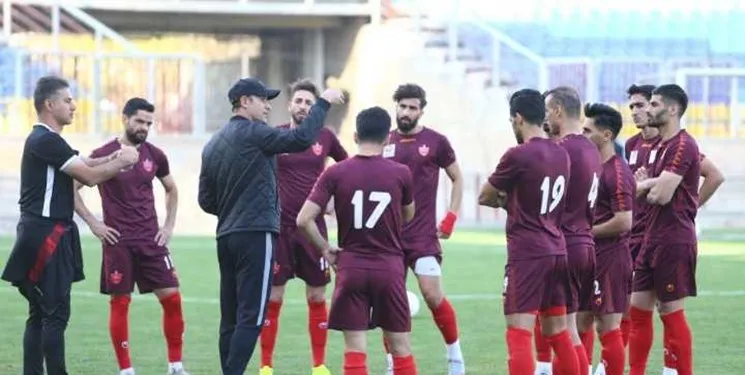 گزارش تمرین پرسپولیس/ توضیحات گل‌محمدی به سرخپوشان