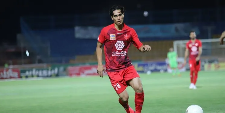 نادری تا فردا به پرسپولیس جواب می دهد