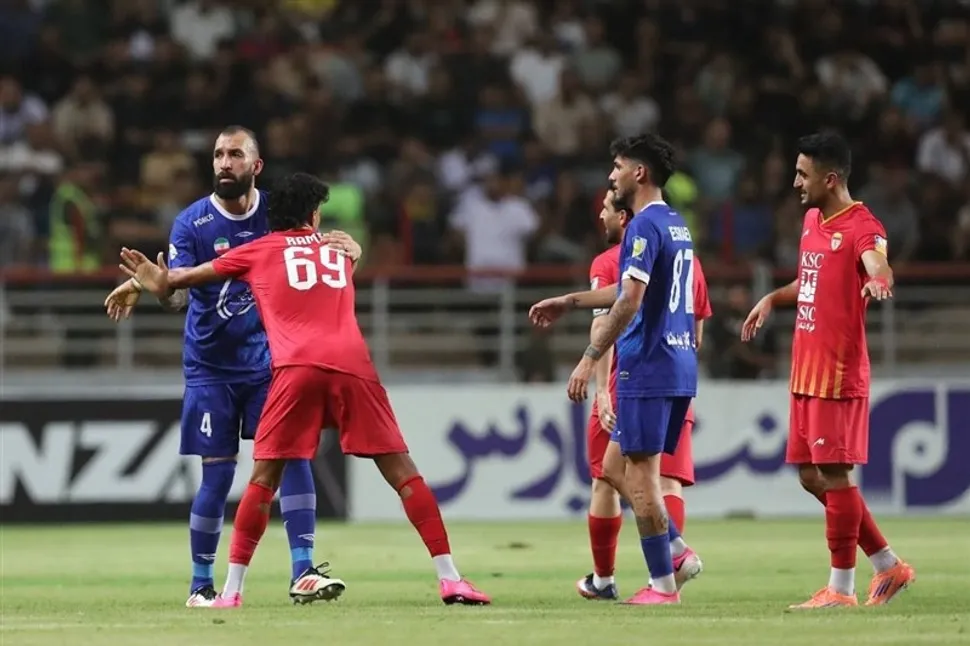 فولاد و استقلال امتیازات را تقسیم کردند
