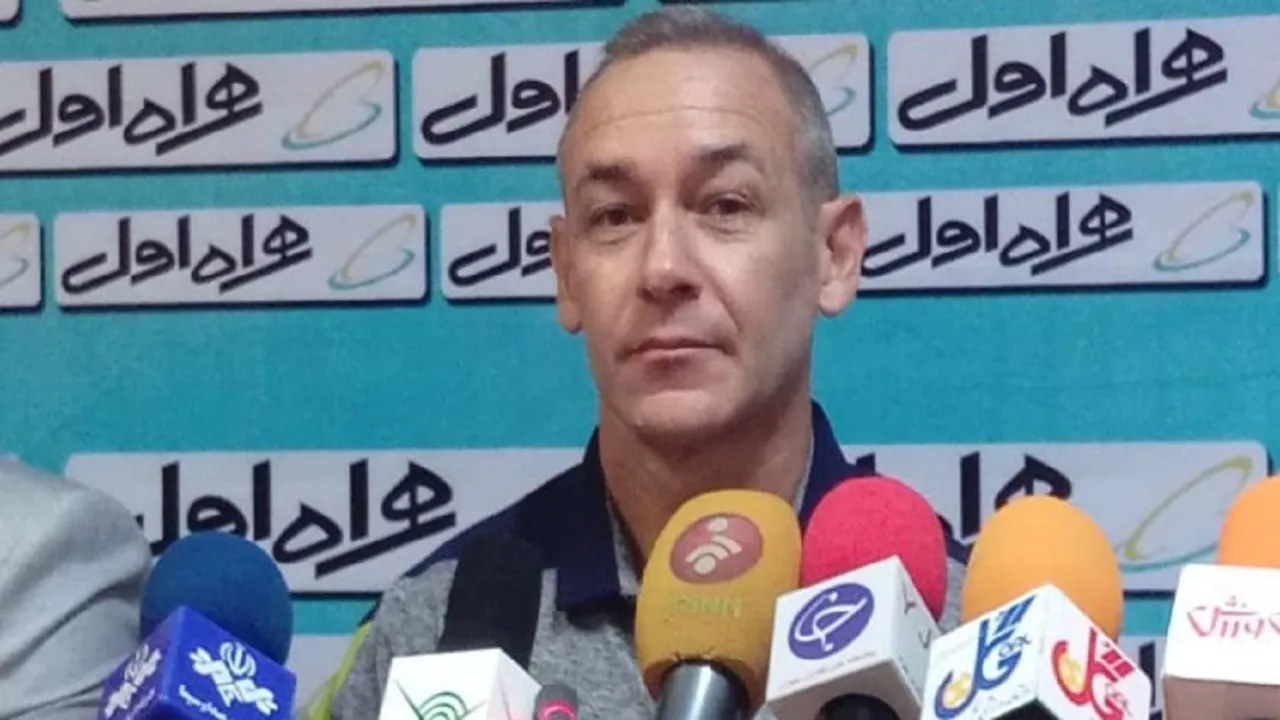 تکسیرا:قهرمانی نیم‌فصل برای ما راحت نبود/هیچ حرفی درباره داور بازی ندارم