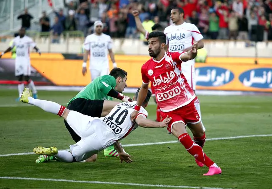 هفته پنجم لیگ برتر کلید خورد؛ همه چشم ها به پرسپولیس و تراکتورسازی