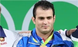 سهراب مرادی رکورد جهان را شکست و طلا گرفت/ تقدیم مدال به خانواده شهید حججی