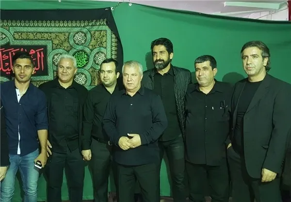 دیدار پیشکسوتان پرسپولیس و ستارگان 98 نیمه کاره ماند؛ جنجال رهبری فرد
