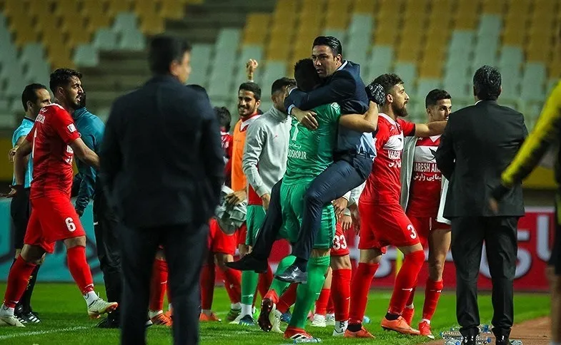 نساجی با 10 بازیکن طعم برد را چشید