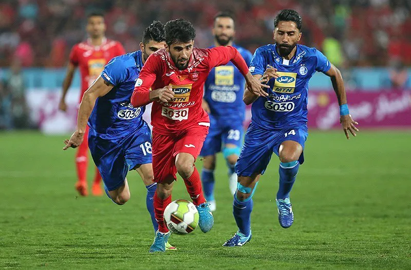 نخبگان  یا «رزومه به دست»ها؟!