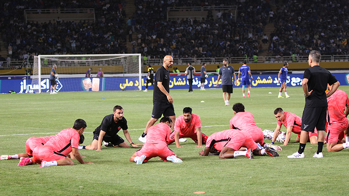 گزارش تصویری دیدار تیم های استقلال و پرسپولیس