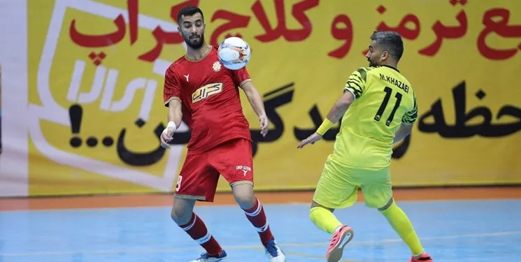 کراپ الوند صدرنشین جدید لیگ فوتسال