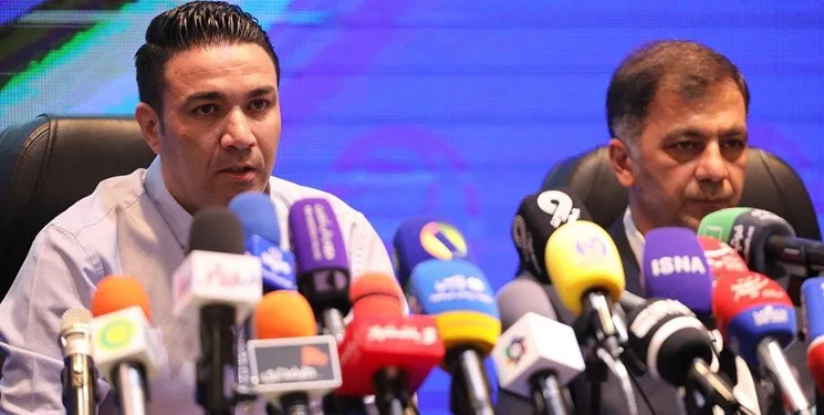 بازدید سرمربی جدید استقلال از کمپ حجازی