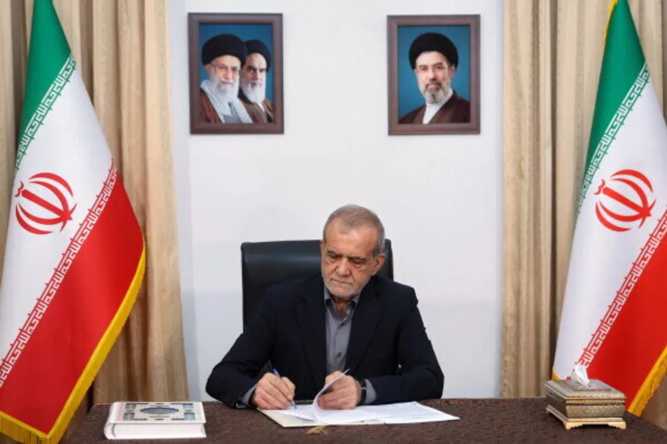 پیام رئیس‌جمهور برای اعضای تیم ملی کشتی فرنگی