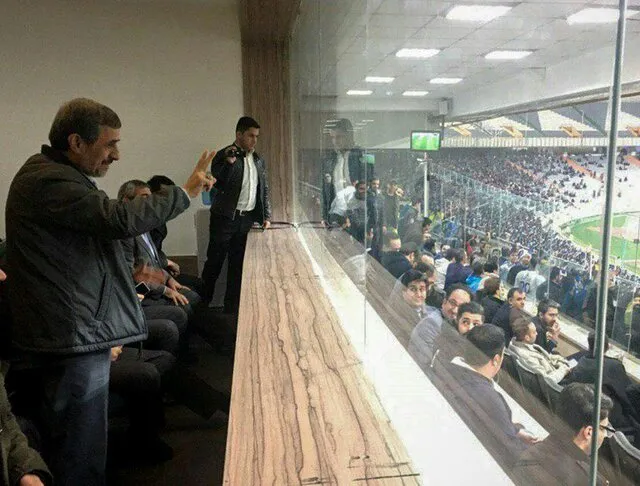 احمدی‌نژاد: استقلال می‌توانست 4 گل بزند