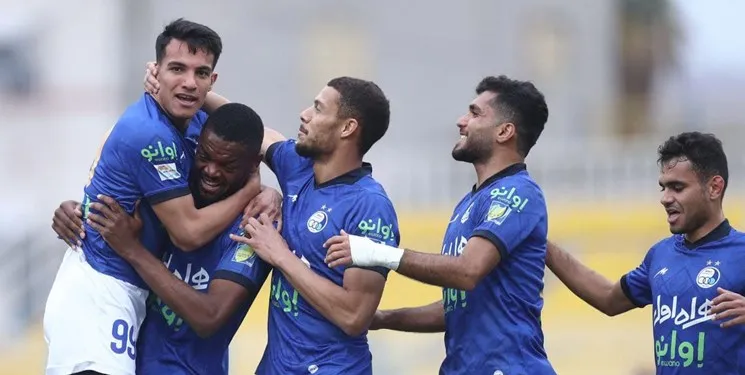 طعم قهرمانی نیم فصل با یک برد جنوبی