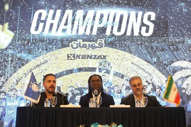 سیدورف: استقلال قهرمانان را پیدا می‌کند