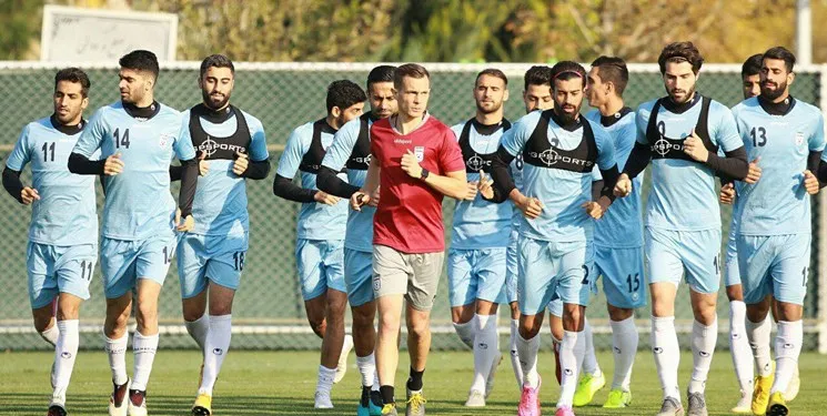 الخلیج بحرین: ایران-بحرین در کشور ثالث