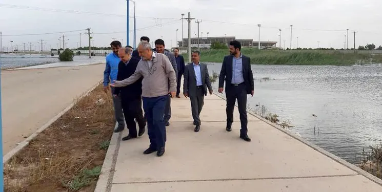 وزیر ورزش و جوانان از ورزشگاه غدیر اهواز بازدید کرد