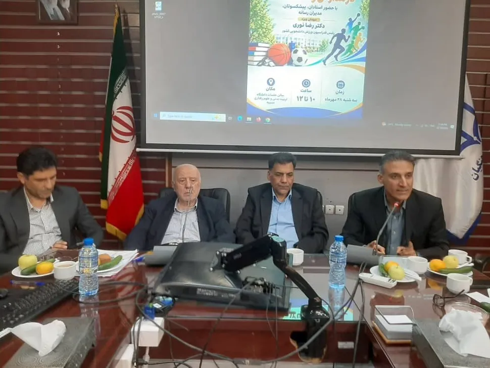 نشست کارگروه ورزش حزب موتلفه اسلامی در هفته تربیت بدنی /متخصصان در جایگاه خودشان نیستند