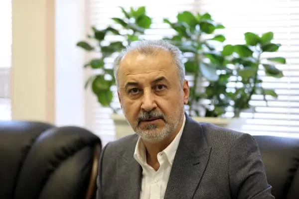 درویش: هیچ جای دنیا شما نمی‌بینید تیم قهرمان دریافتی نداشته باشد