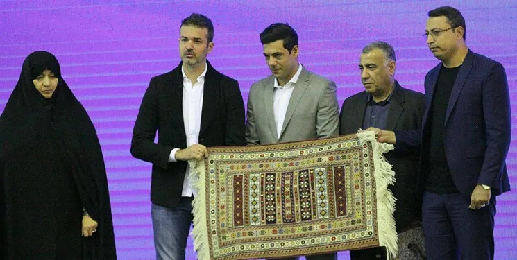 تقدیر از استراماچونی در همایش کلینیک فوتبال