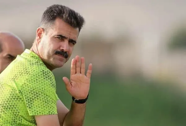 سرمربی استقلال خوزستان کناره‌گیری کرد
