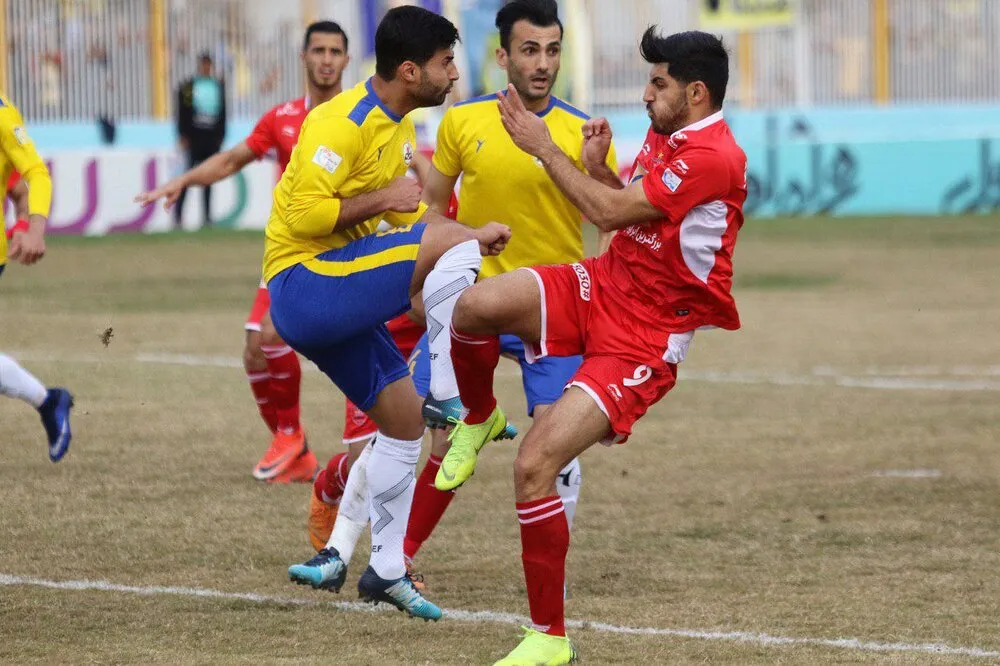 پرسپولیس صدرنشینی موقت را پس زد
