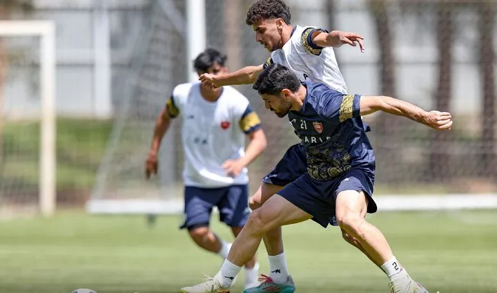 ادامه تمرینات پرسپولیس با وجود تعطیلی لیگ