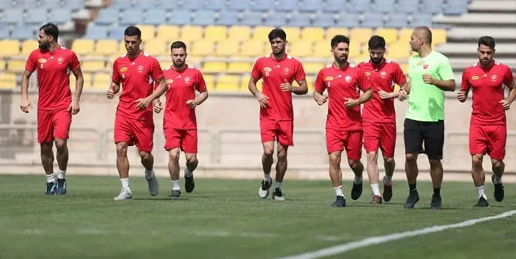 بازیکنان پرسپولیس تمرین را تحریم کردند