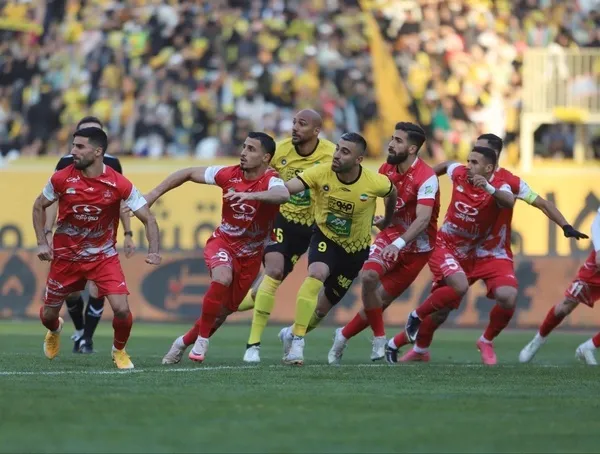 تغییر ساعت بازی های استقلال و پرسپولیس در هفته سیزدهم لیگ برتر