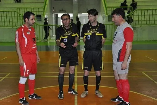بازداشت دو داور در فرودگاه تبریز!
