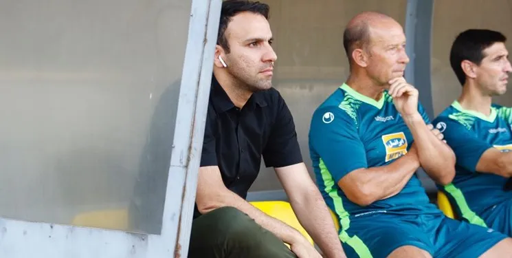 سرپرست پرسپولیس راهی دبی شد