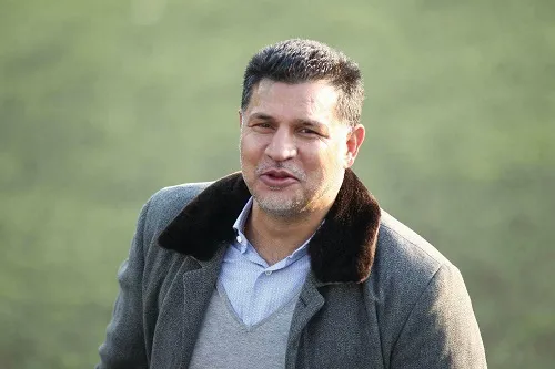 بازدید دایی از مردم زلزله‌زده سرپل ذهاب