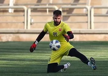 رادو پس از توافق با صدری باشگاه پرسپولیس را ترک کرد
