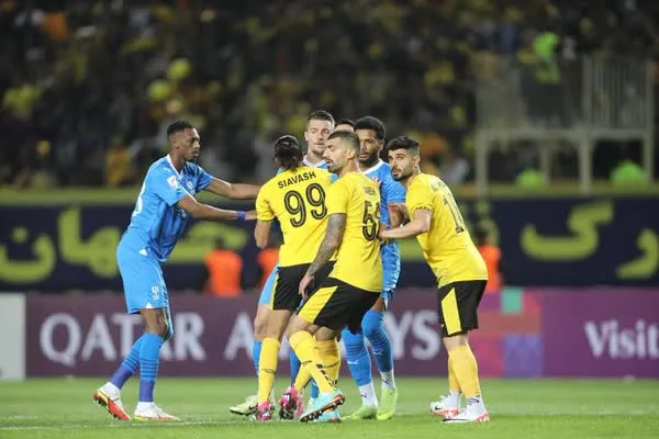 شکست سپاهان 10 نفره مقابل الهلال پرستاره