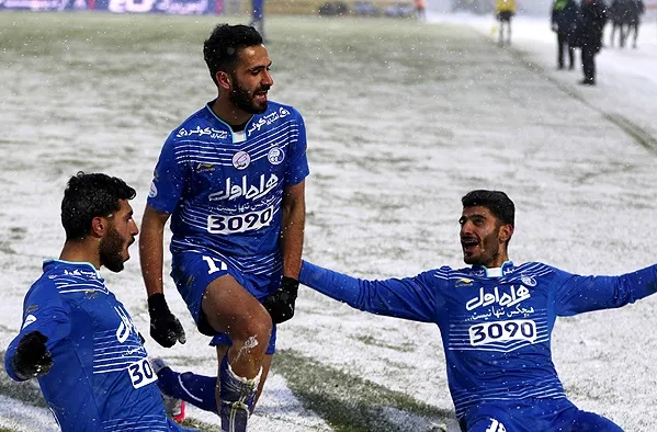 صعود استقلال به رده سوم با یک برد ۳ گله دیگر