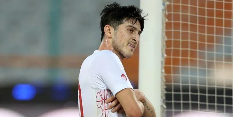 تماس ناپولی برای جذب آزمون ادامه دارد