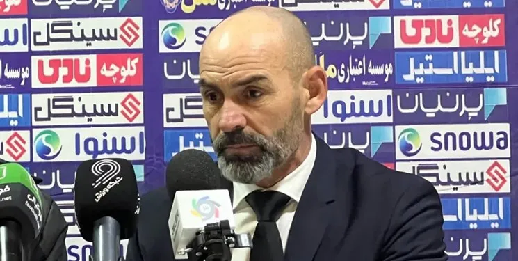 واکنش سرمربی تراکتور به حضور در تیم ملی/ خمز: همه چیز در آینده مشخص می‌شود