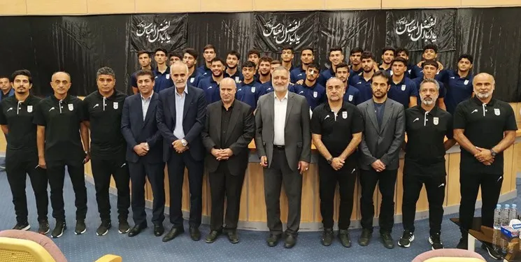 تقدیر از ملی‌پوشان و امضای تفاهم‌نامه همکاری فدراسیون فوتبال و شهرداری