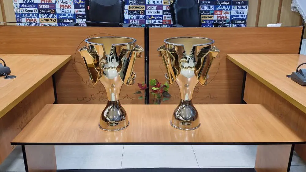 رونمایی از 2 جام قهرمانی لیگ برتر فوتبال ایران