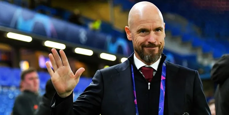 سرمربی آژاکس در یک قدمی نیمکت منچستریونایتد