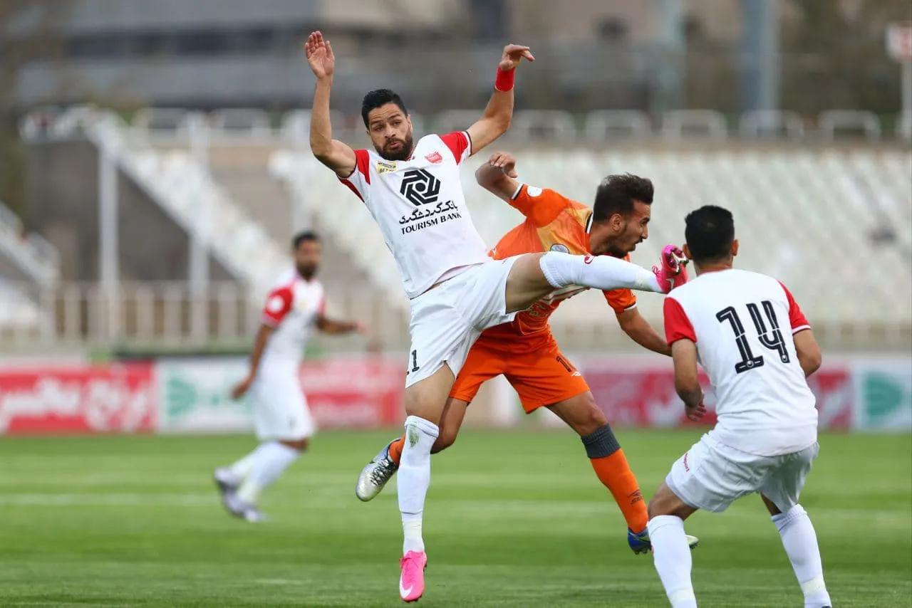 بسته خبری روز جمعه «کیهان ورزشی» از اتفاقات ورزش ایران و جهان