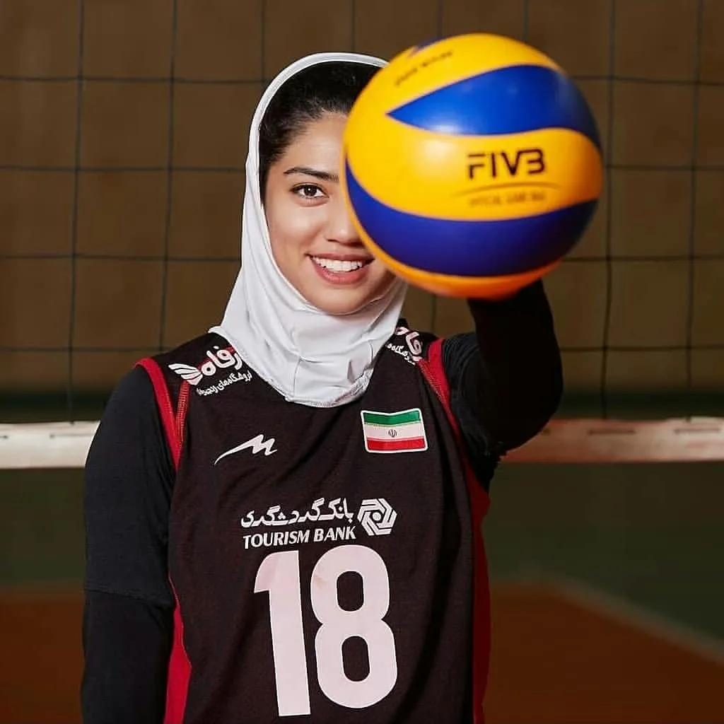 کاش از ما هم مثل آقایان حمایت کنند