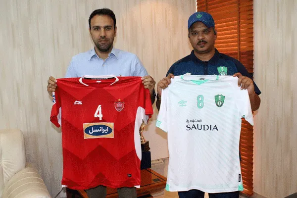 از پیراهن پرسپولیس و الاهلی عربستان رونمایی شد