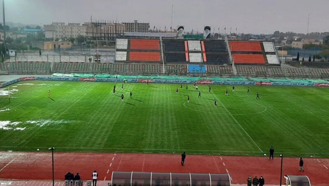 حادثه برق گرفتگی و سوختگی در کنفرانس خبری سرمربی استقلال