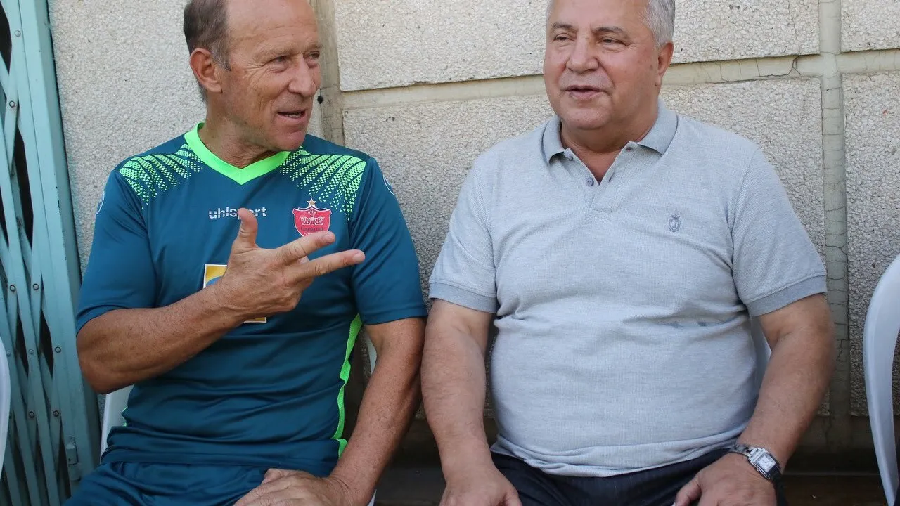 ملاقات پروین با کالدرون در تمرین پرسپولیس
