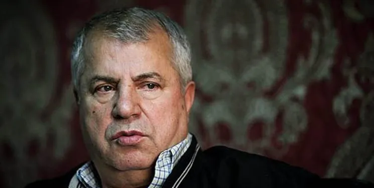 انتقاد تند علی پروین از سلطانی‌فر و داورزنی